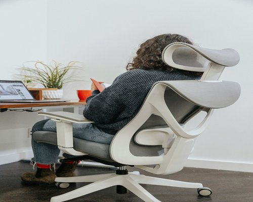 Ergonomic workspace with proper screen distance